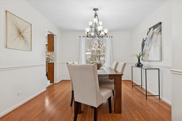 $625,000 | 312 Leeds Court, Naperville, IL 60565