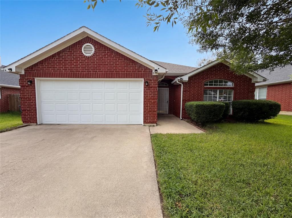 5432 Nuthatch Street Dallas, TX 75236 - Photo 1 of 16