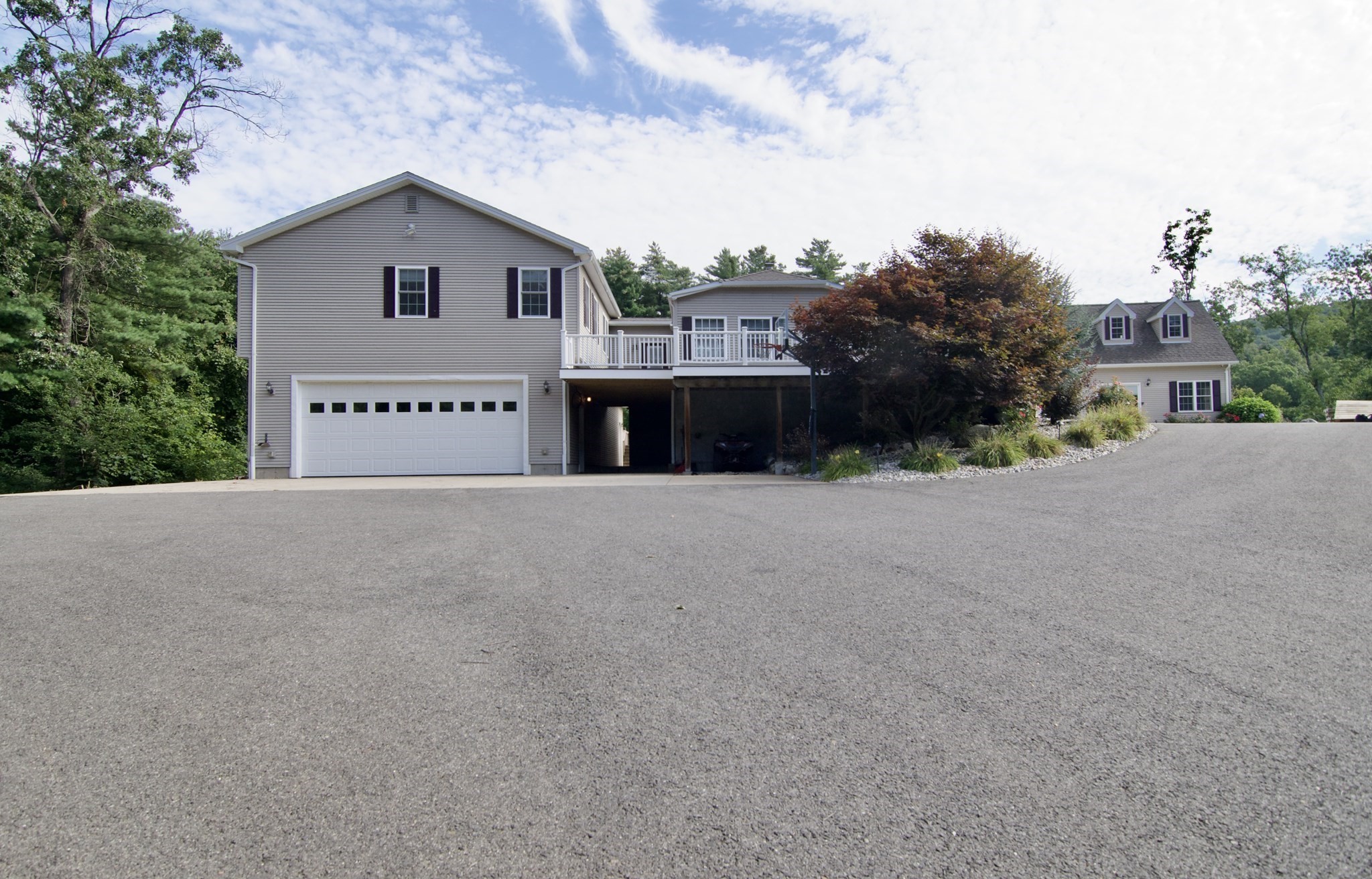39 Isaac Bradway Road, Unit 2 Hampden, MA 01036 - Photo 1 of 26 Gallery Image 1