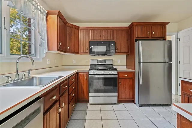 $445,000 | 214 Robb Lane, Greensburg, PA 15601