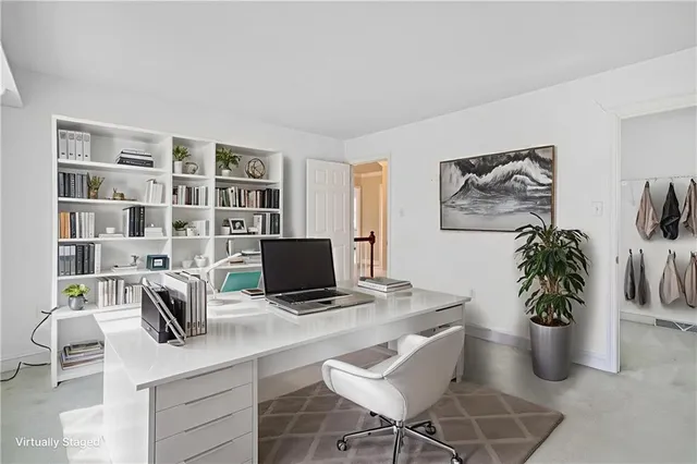 $445,000 | 214 Robb Lane, Greensburg, PA 15601