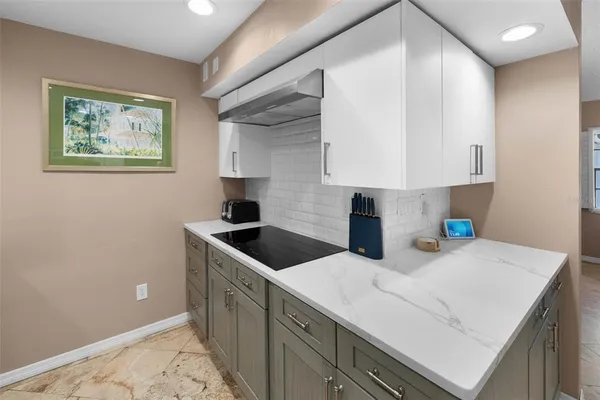 $1,200,000 | 6110 Bear Trail, Weeki Wachee, FL 34607
