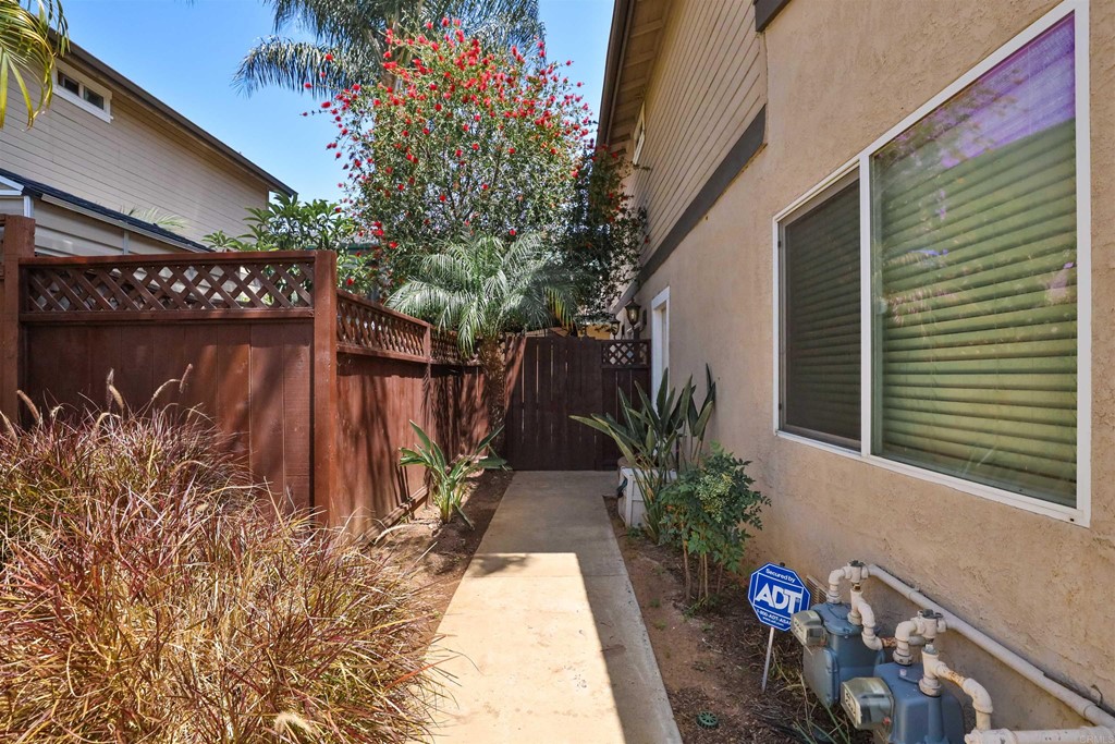 1133 Persimmon Avenue, Unit 7 El Cajon, CA 92021 - Photo 7 of 29 a view of a pathway of a house