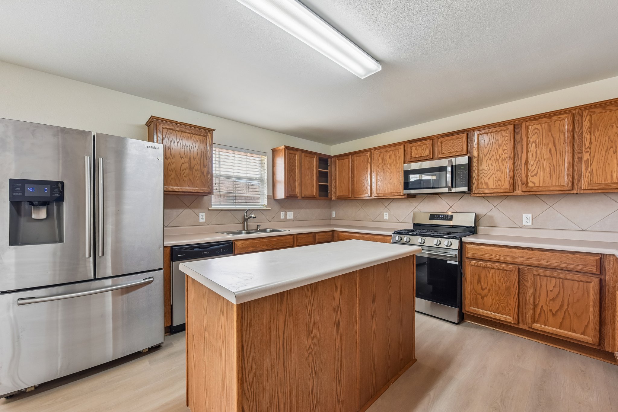 11809 Dunfries Lane Austin, TX 78754 - Photo 12 of 34
