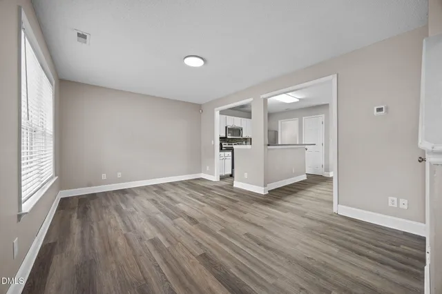 $1,350 | 107 Laura Lane, Unit B, Lillington, NC 27546