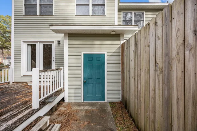 $1,350 | 107 Laura Lane, Unit B, Lillington, NC 27546