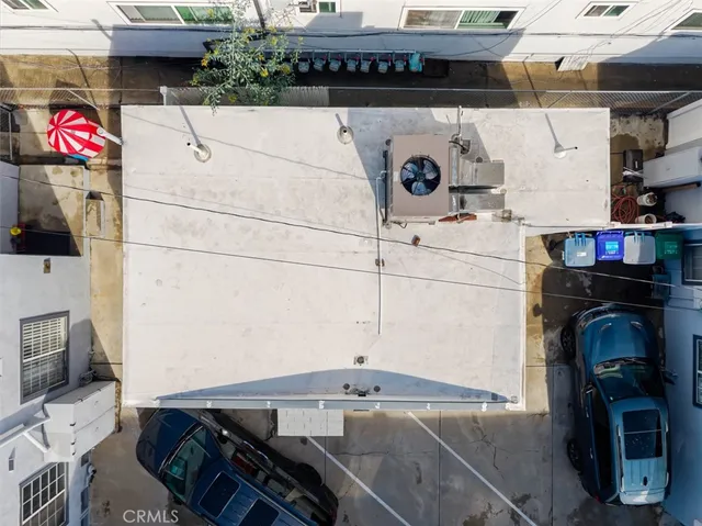 $2,350 | 301 East Alameda Avenue, Unit A, Burbank, CA 91502