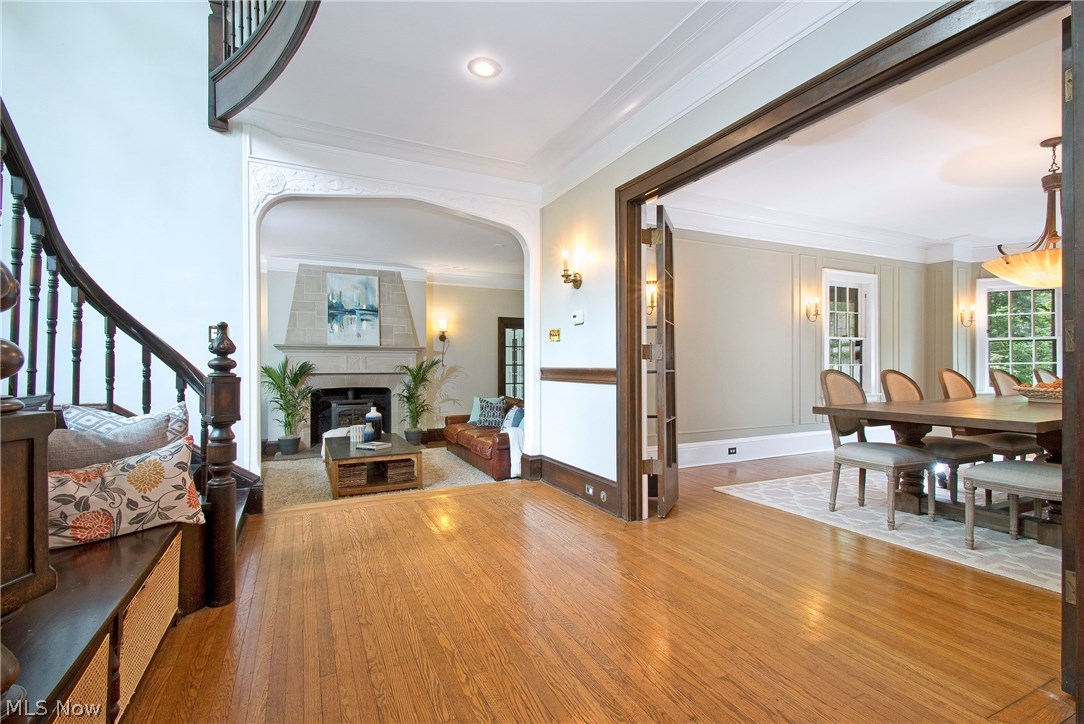 2677 Berkshire Road Cleveland, OH 44106 - Photo 5 of 35