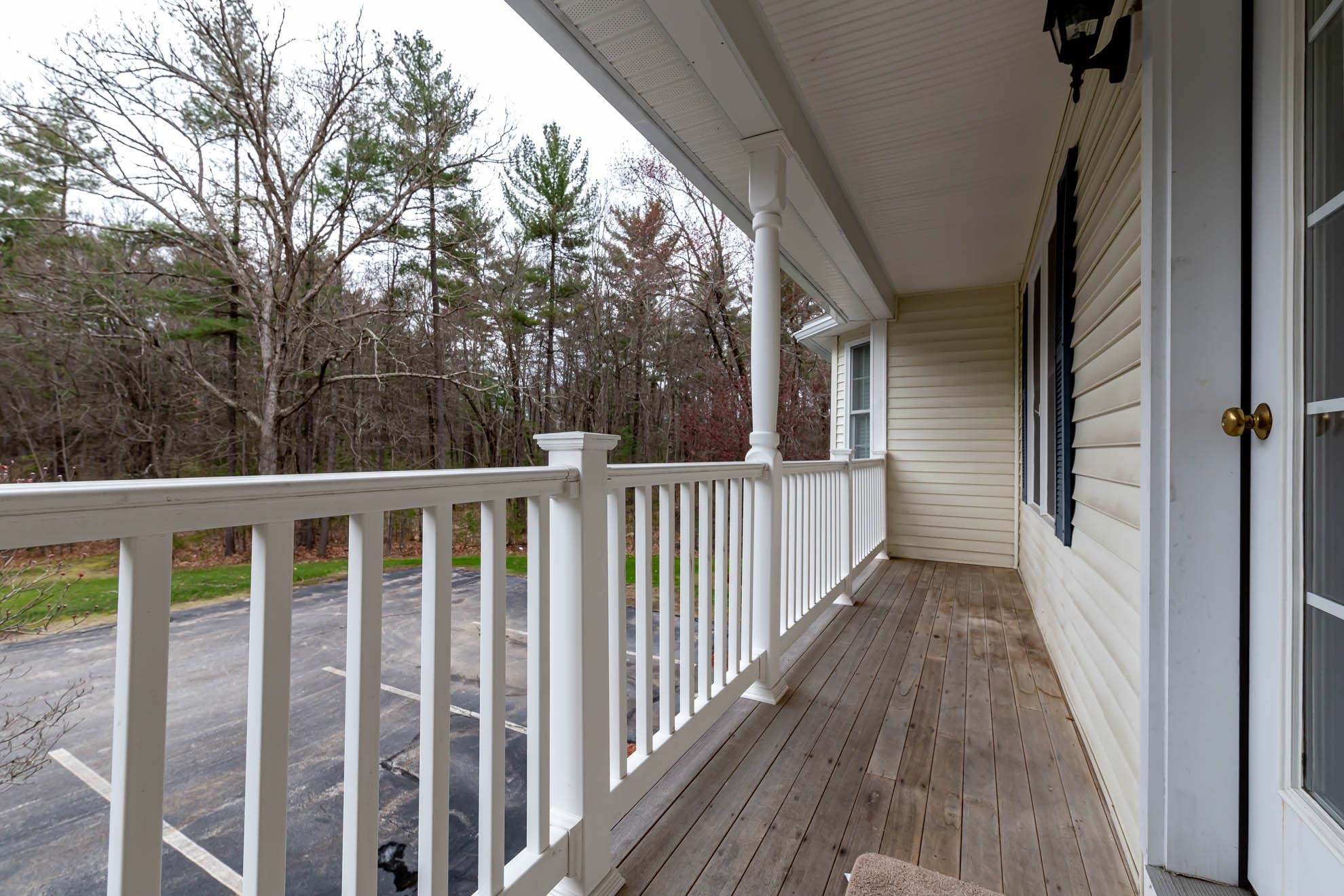 21 Mulberry Lane Amherst, NH 03031 - Photo 23 of 30