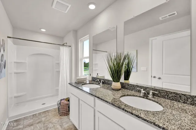 $285,680 | 1168 Aspen Terrace, Greeneville, TN 37745