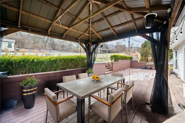 $469,900 | 113 Commodore Drive, McDonald, PA 15057