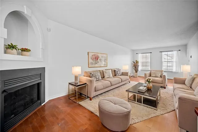 $469,900 | 113 Commodore Drive, McDonald, PA 15057