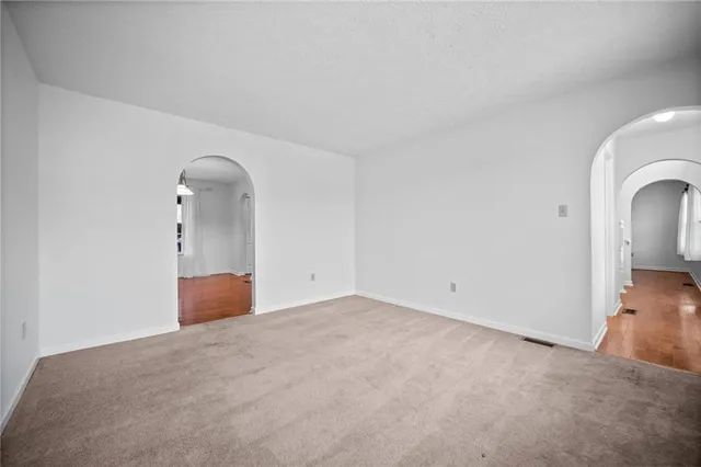 $469,900 | 113 Commodore Drive, McDonald, PA 15057