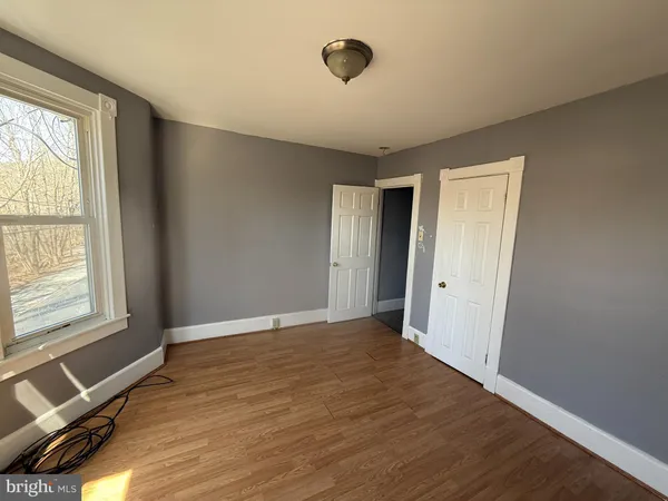 $1,050 | 223 Schuylkill Avenue, Tamaqua, PA 18252