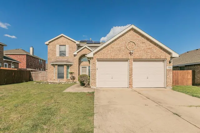 $365,000 | 7205 Jurassic Drive, Arlington, TX 76002