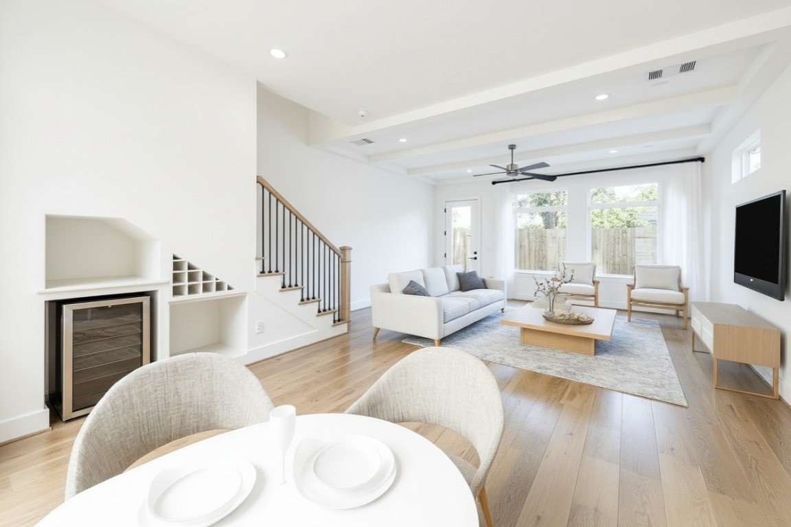 5337 Larkin Street Houston, TX 77007 - Photo 16 of 37 Effortless elegance that makes you feel instantly at home.