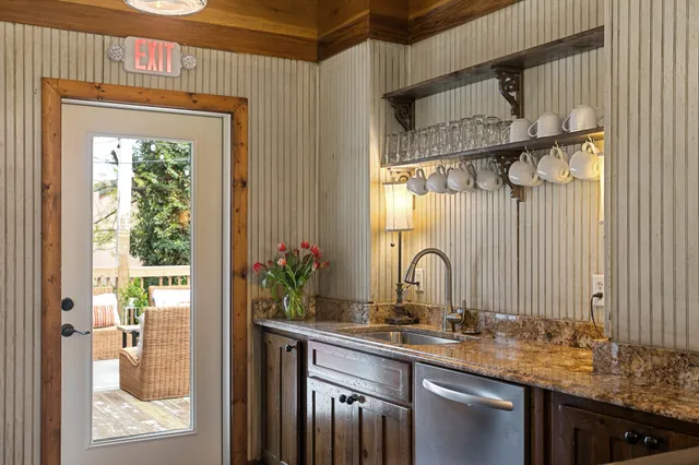 $6,375,000 | 1212 6th Avenue North, Nashville, TN 37208