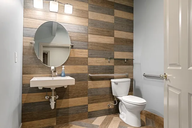 $6,375,000 | 1212 6th Avenue North, Nashville, TN 37208