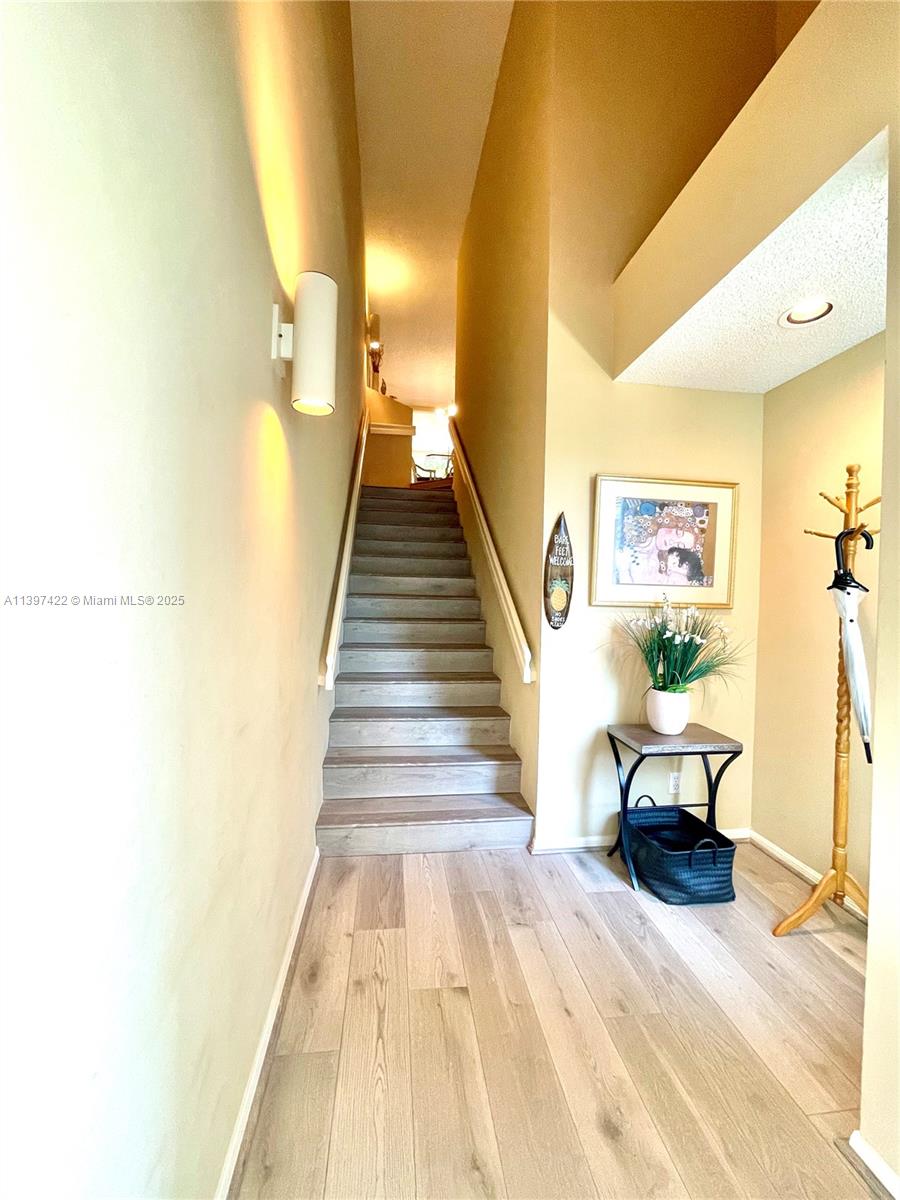 905 Mainsail Circle, Unit 905 Jupiter, FL 33477 - Photo 3 of 27 a view of entryway