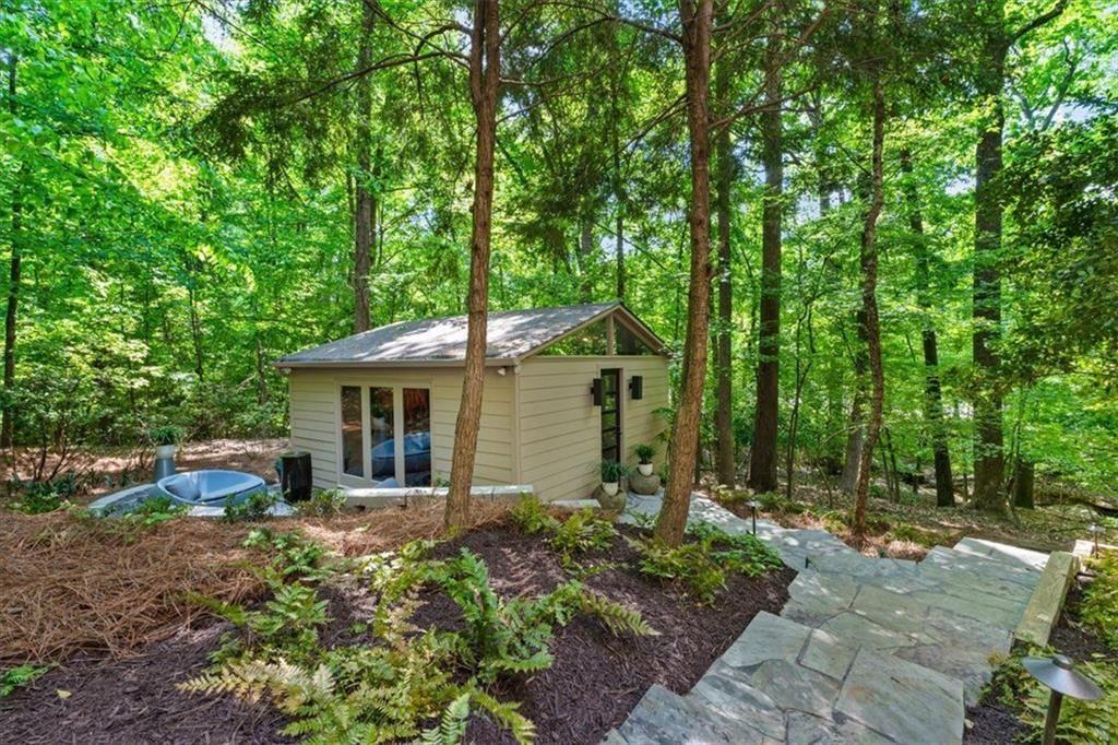 4040 Whitewater Creek Road Northwest Atlanta, GA 30327 - Photo 70 of 82