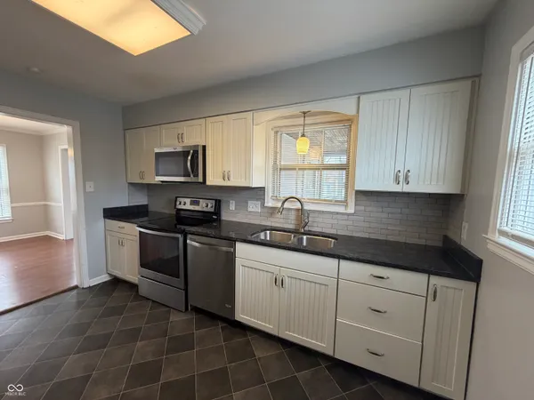 $2,350 | 6191 Crittenden Avenue, Indianapolis, IN 46220