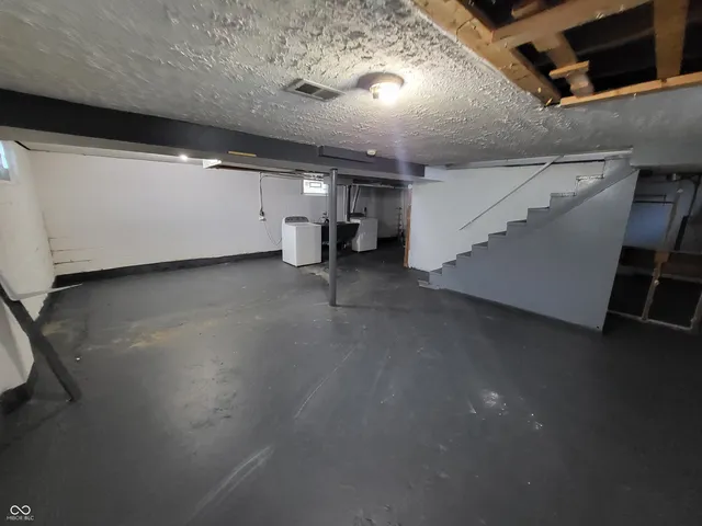 $2,450 | 6191 Crittenden Avenue, Indianapolis, IN 46220