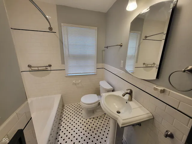 $2,450 | 6191 Crittenden Avenue, Indianapolis, IN 46220