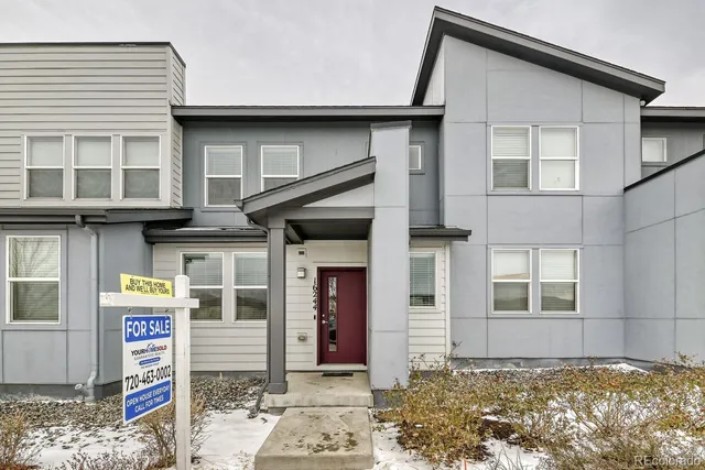$389,999 | 16244 East 47th Drive, Denver, CO 80239
