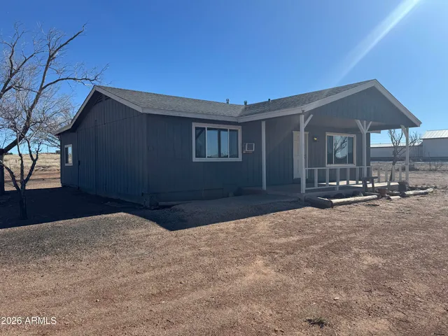 $183,900 | 10 County Road 6011, St. Johns, AZ 85936