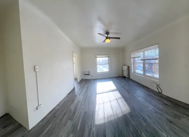 $1,095 | 3302 Kenilworth Avenue, Unit 308, Berwyn, IL 60402