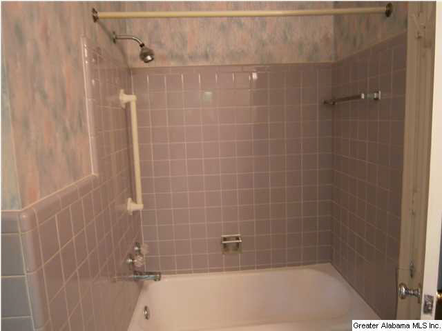 3557 Victoria Road Birmingham, AL 35223 - Photo 14 of 32