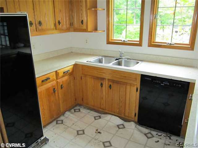 Cafeteria/Kitchen - Kitchen