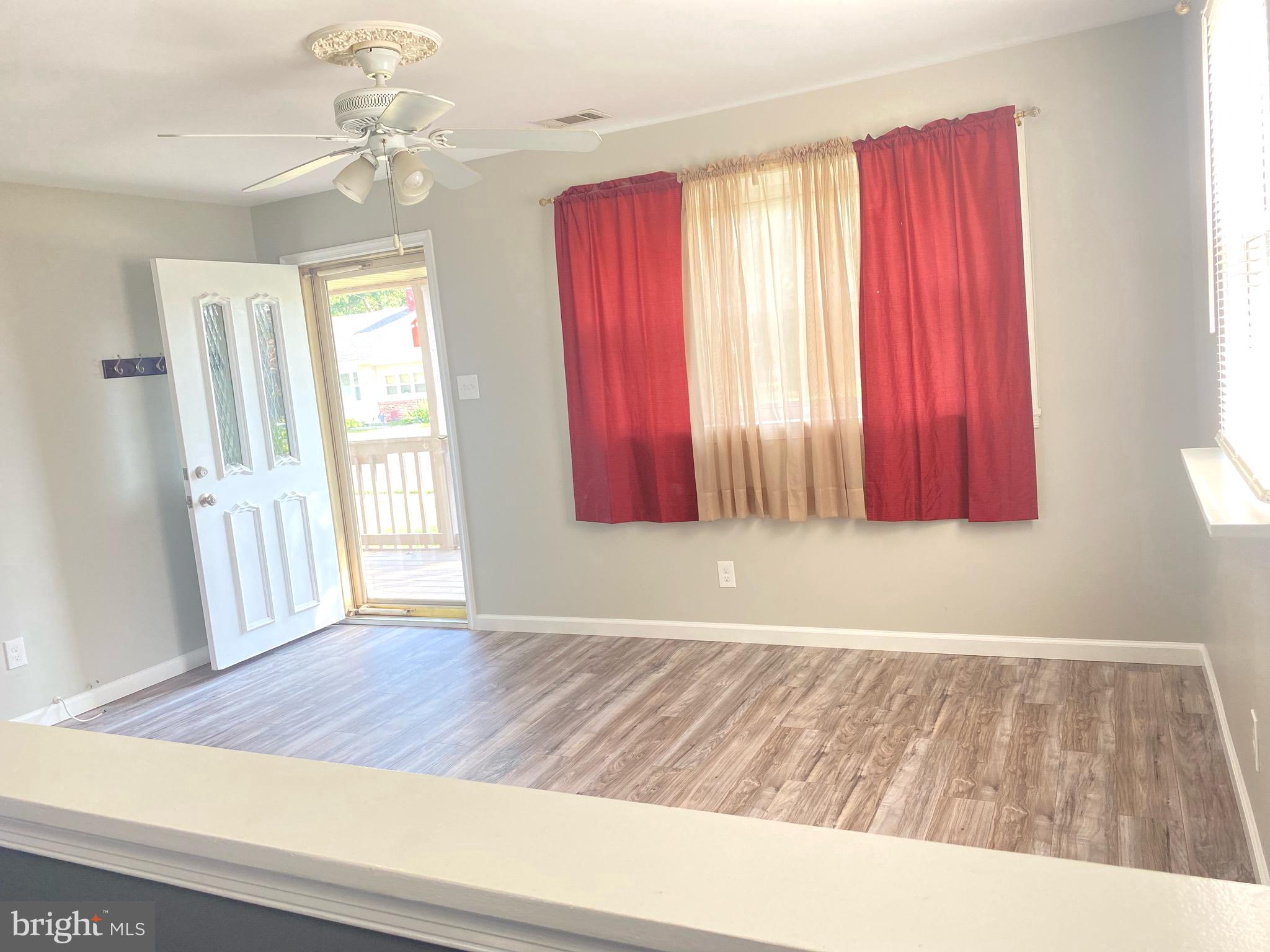 413 7th Avenue Lindenwold, NJ 08021 - Photo 3 of 19