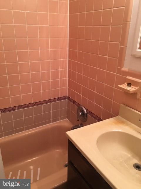 8000 Postoak Road Potomac, MD 20854 - Photo 25 of 48 Gallery Image 25