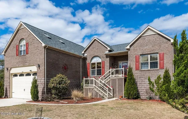 $597,000 | 905 Spar Court, New Bern, NC 28560