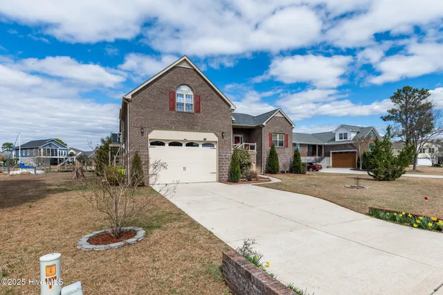 $597,000 | 905 Spar Court, New Bern, NC 28560