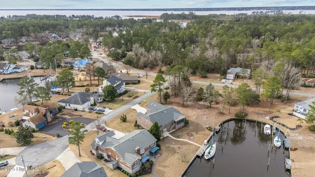 $597,000 | 905 Spar Court, New Bern, NC 28560