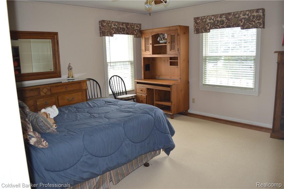 21 Beacon Hill Road Grosse Pointe, MI 48236 - Photo 58 of 93 DSC_0671.JPG