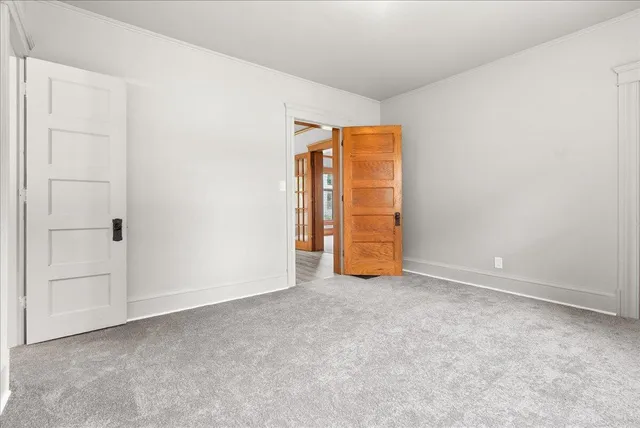 $159,000 | 916 Wildwood Avenue, Jackson, MI 49202