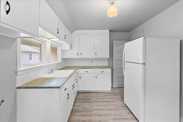 $159,000 | 916 Wildwood Avenue, Jackson, MI 49202