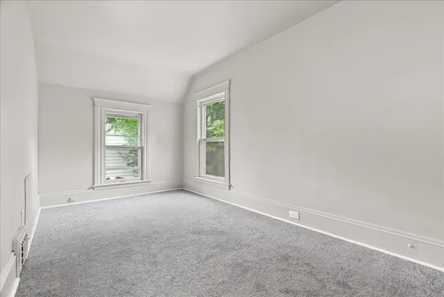 $159,000 | 916 Wildwood Avenue, Jackson, MI 49202