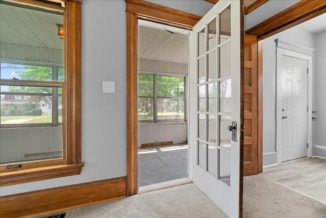 $159,000 | 916 Wildwood Avenue, Jackson, MI 49202