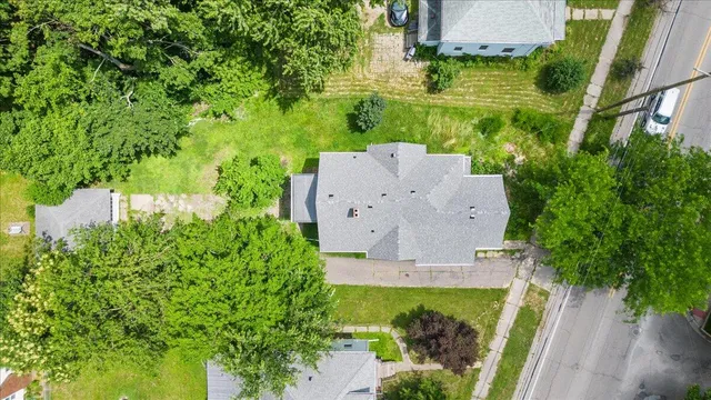 $159,000 | 916 Wildwood Avenue, Jackson, MI 49202