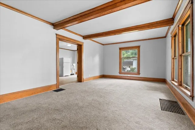 $159,000 | 916 Wildwood Avenue, Jackson, MI 49202