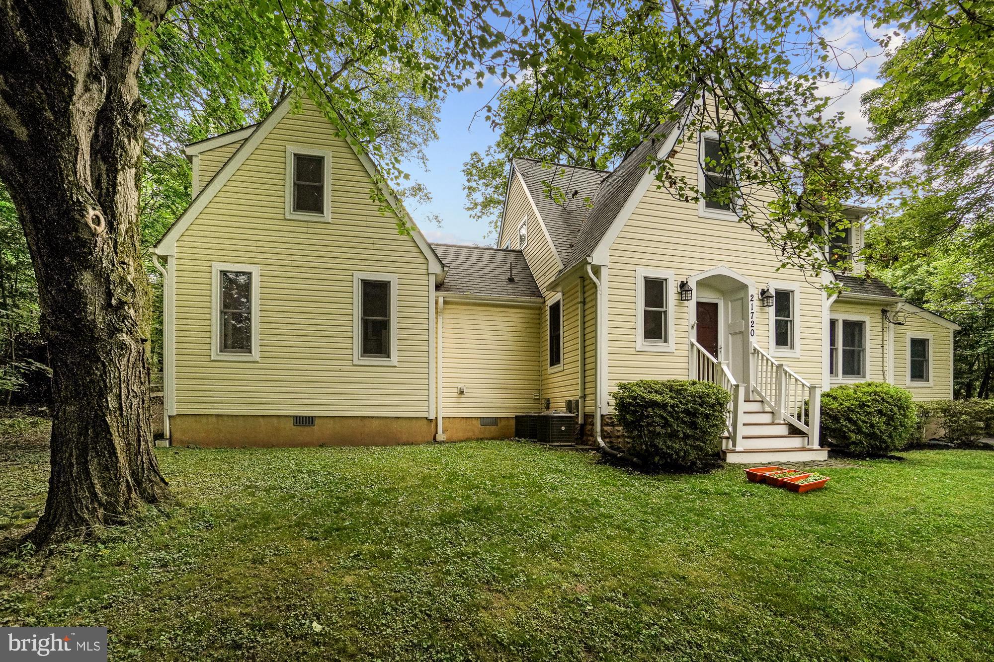 21720 Beallsville Road Barnesville, MD 20838 - Photo 2 of 88 Architecturally brilliant from all angles