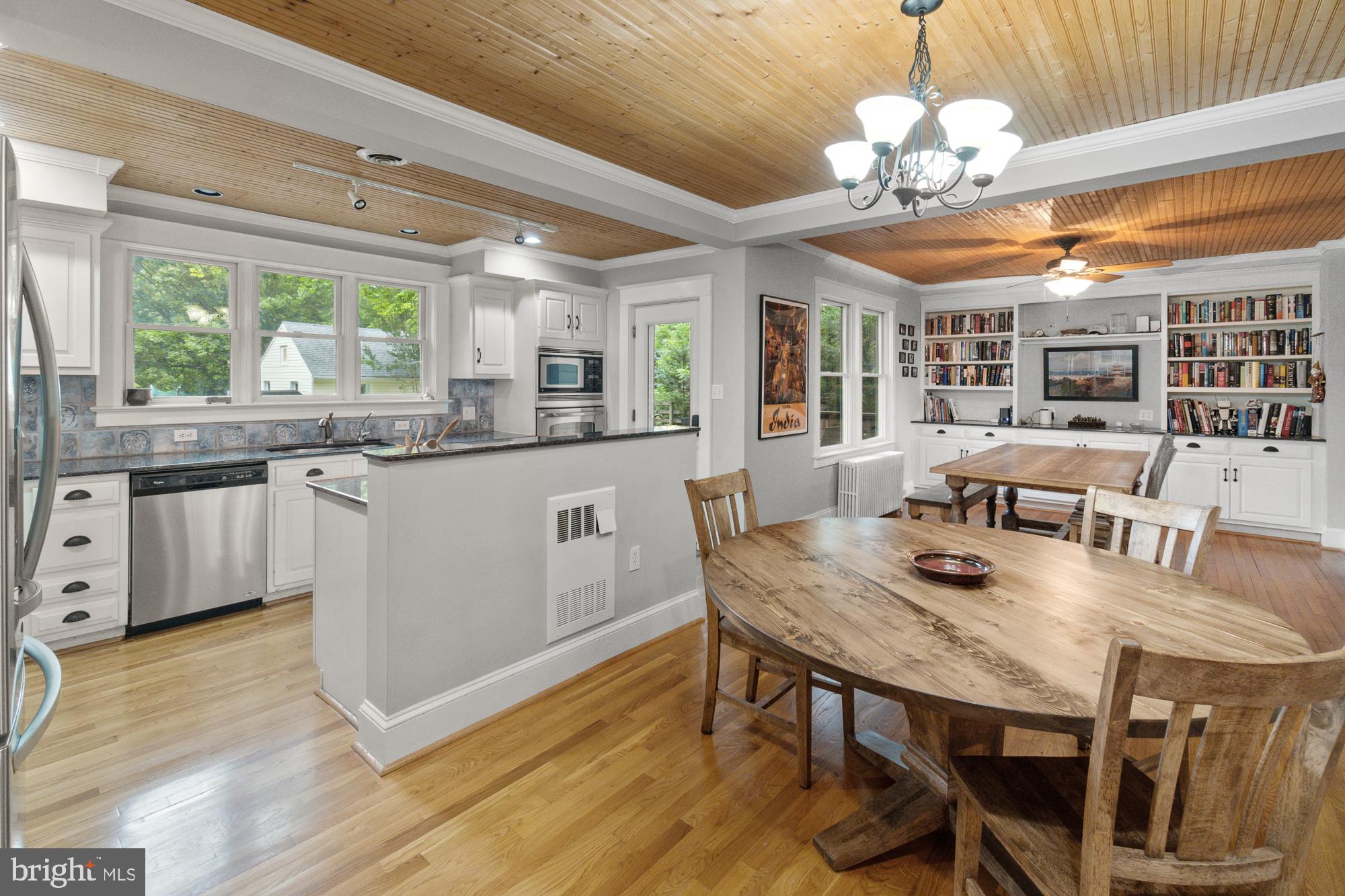 21720 Beallsville Road Barnesville, MD 20838 - Photo 28 of 88 Kitchen table is where the family comes together