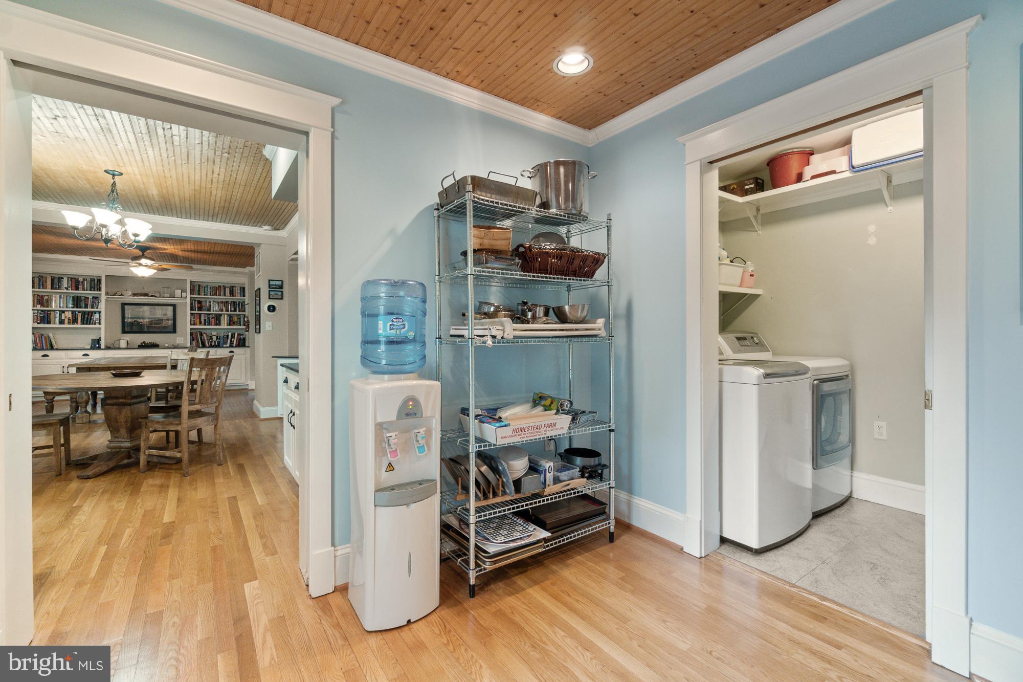 21720 Beallsville Road Barnesville, MD 20838 - Photo 57 of 88 Main floor laundry