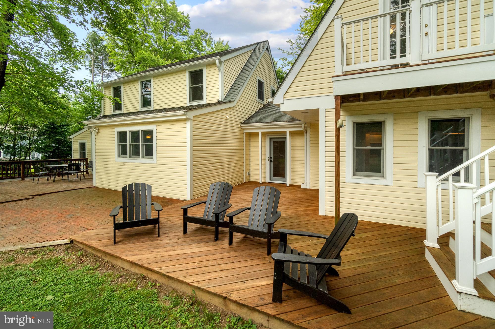 21720 Beallsville Road Barnesville, MD 20838 - Photo 7 of 88 Numerous entrances, including.....