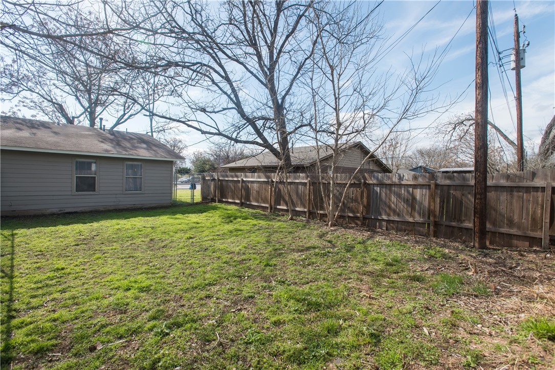 6000 Tracy Lynn Lane, Unit A Austin, TX 78721 - Photo 14 of 15