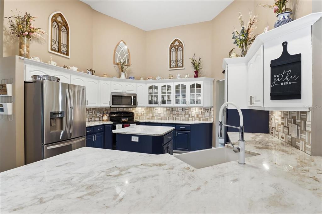 30 Pine Street Homosassa, FL 34446 - Photo 7 of 46